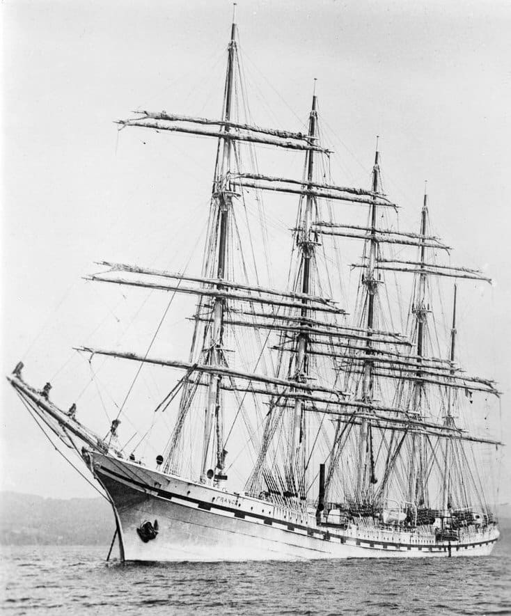 Le voilier France II, lancé en 1919