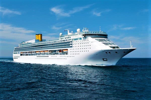 Costa Victoria, navire au design moderne